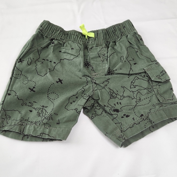 Carter's 2-PC World Map Polo Shirt & Shorts Outfit Set | Boys Size 18 Months - Picture 7 of 11